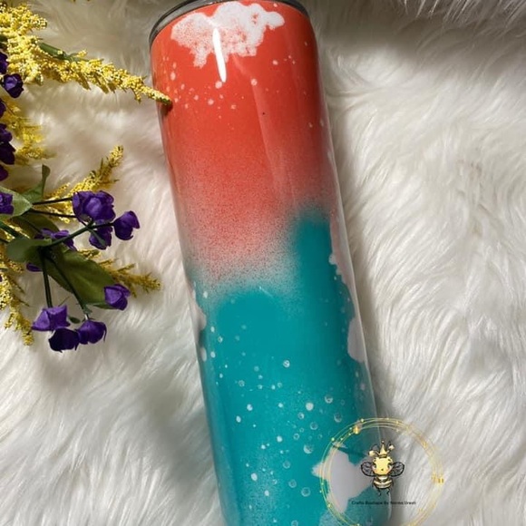 20oz Power wash  Dripping Lips Glitter Tumbler - Picture 5 of 11